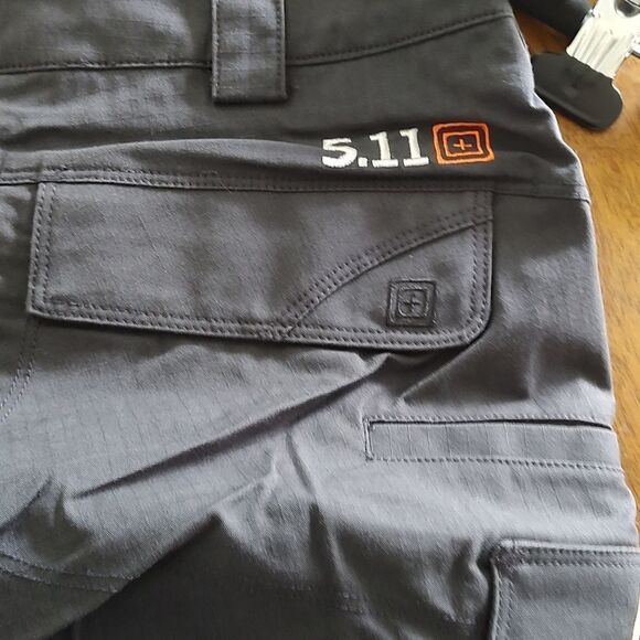 5.11 Tactical Women's Stryke Pants Nascar logo Sz 8 unhemmed - Picture 8 of 13